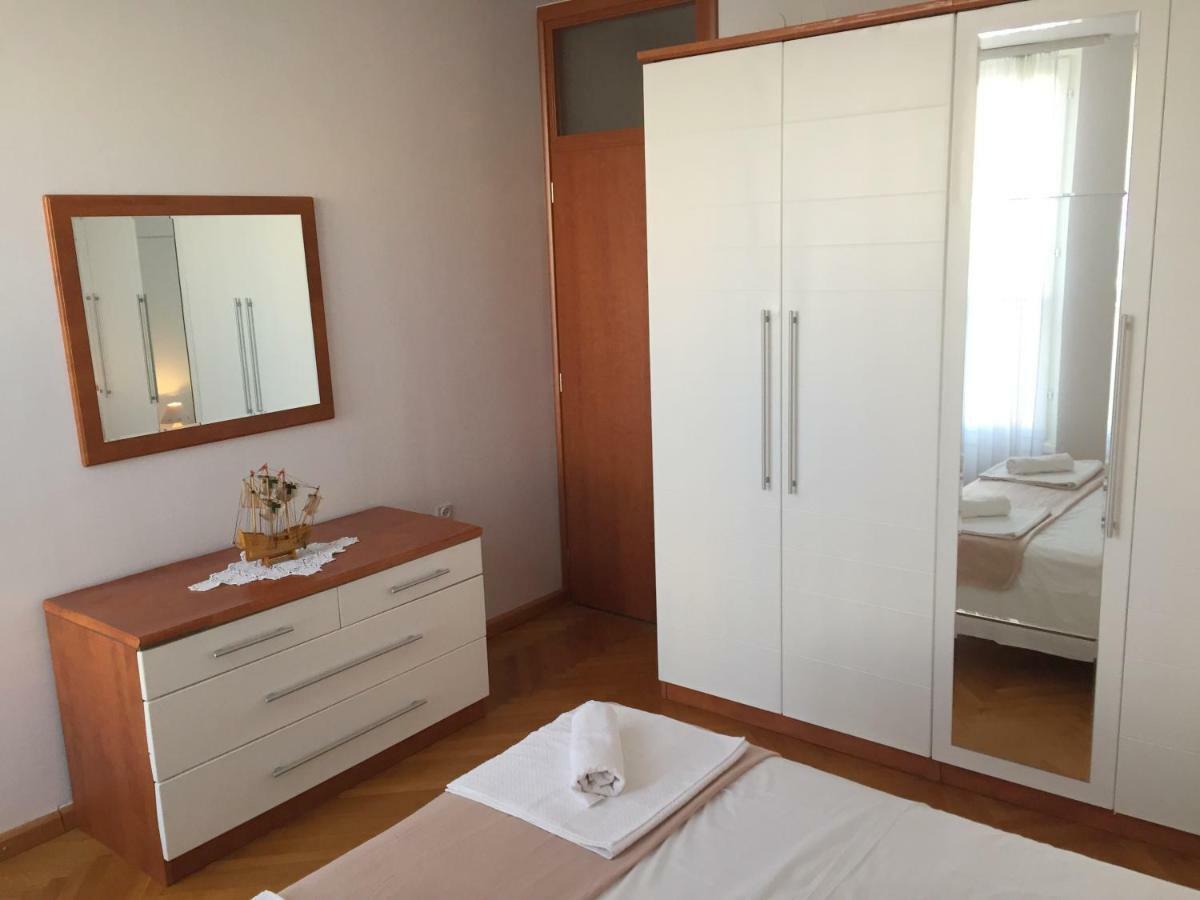 Apartment Trstenik Split Buitenkant foto